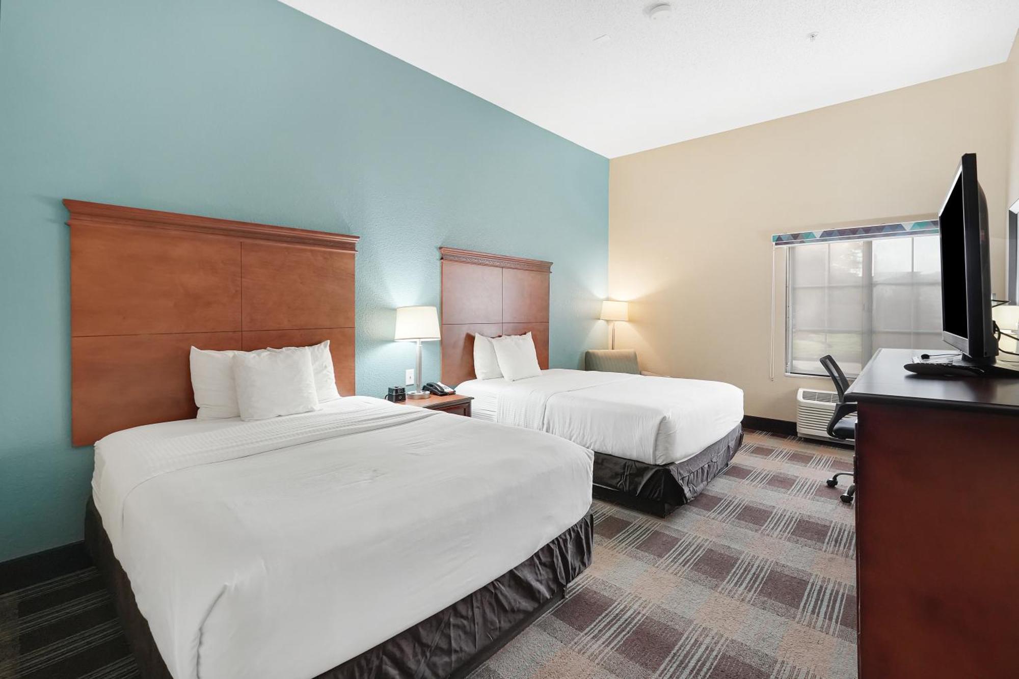 La Quinta By Wyndham Hobby Airport Hotel