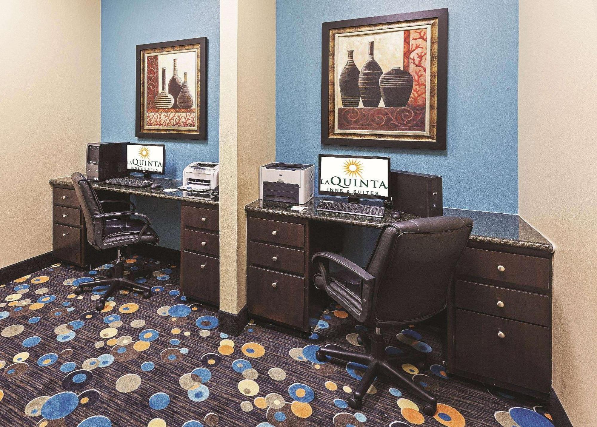 La Quinta By Wyndham Hobby Airport