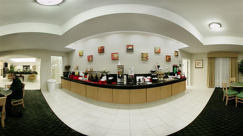 La Quinta By Wyndham Hobby Airport Hotel