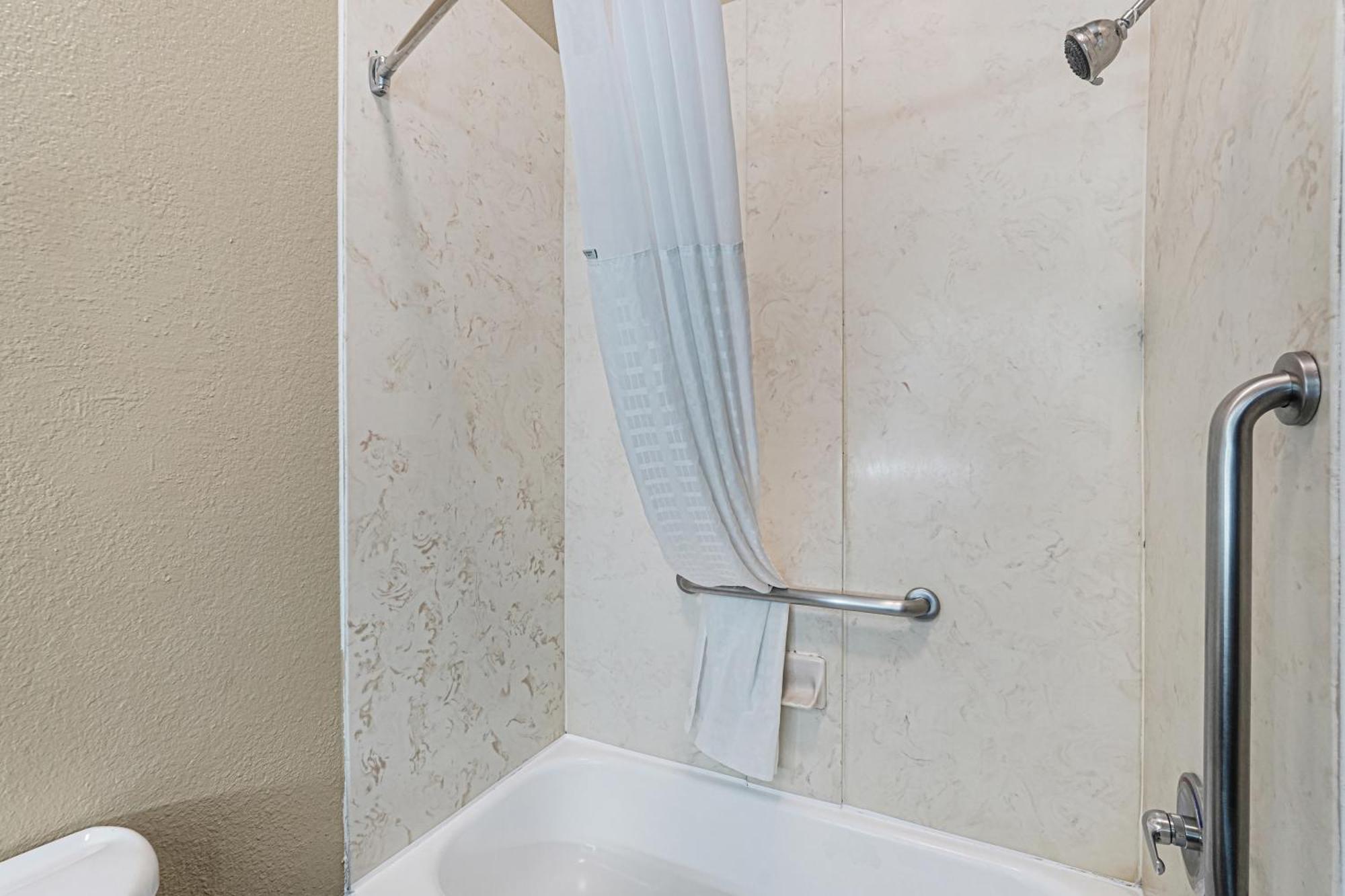 La Quinta By Wyndham Hobby Airport Hotel 3*